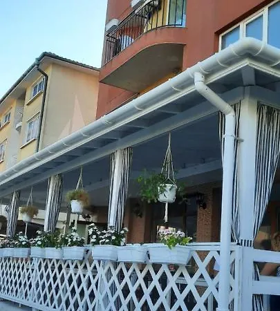 вивиан * Kiten (Burgas)